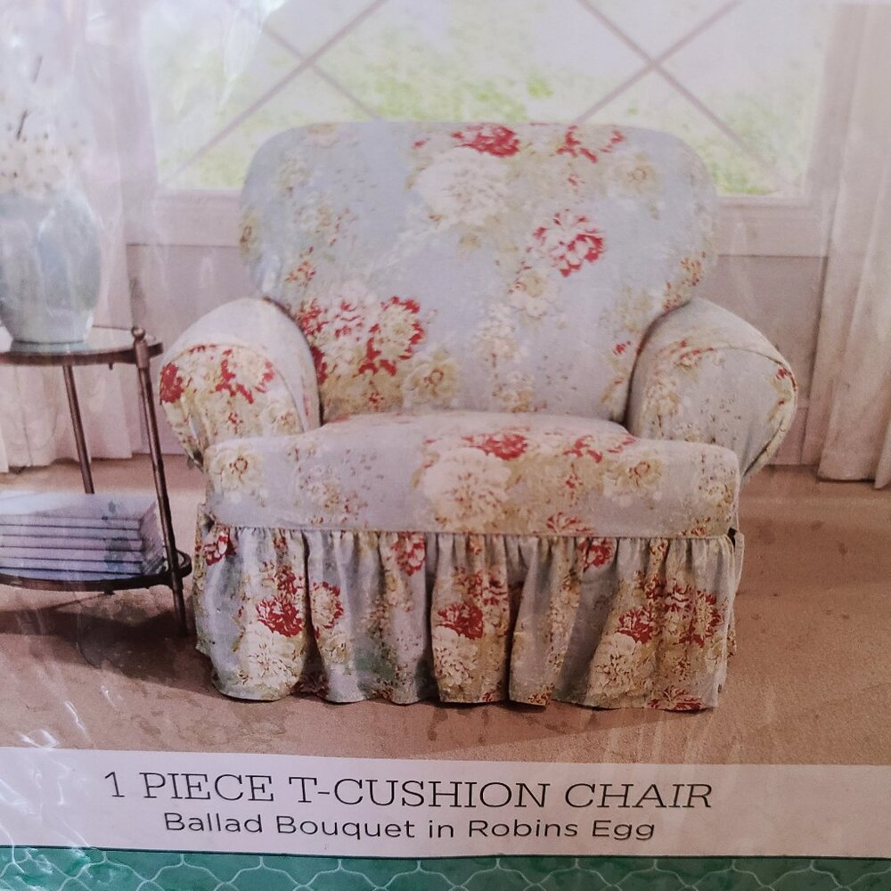 Waverly Slipcover T-Cushion Chair in Ballad Bouquet/Robins Egg -NEW